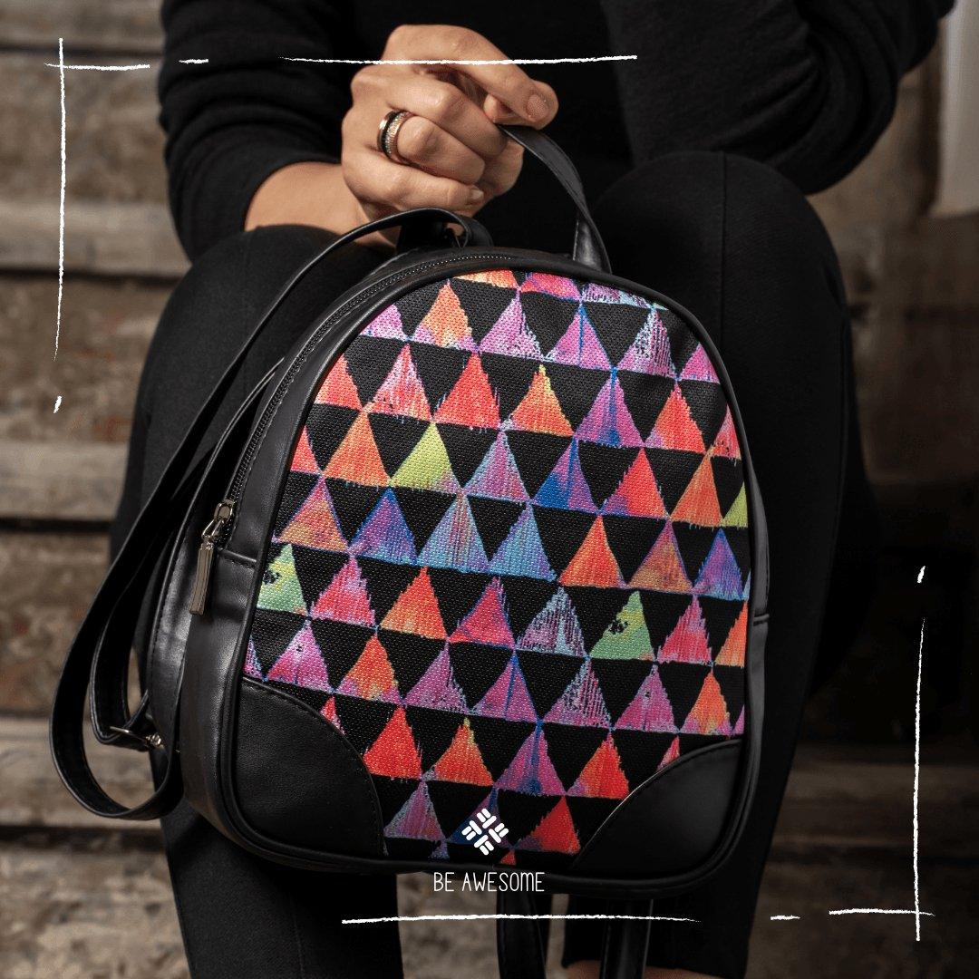 شنطة ظهر صغيرة بناتي: O Mini ولا Mini Backpack ولا Aurora؟