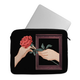 Lovers Laptop Sleeve – جراب لابتوب بتصميم فني – ECADRA
