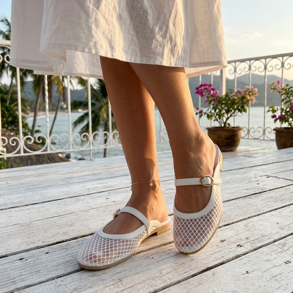 White Trellis Mule