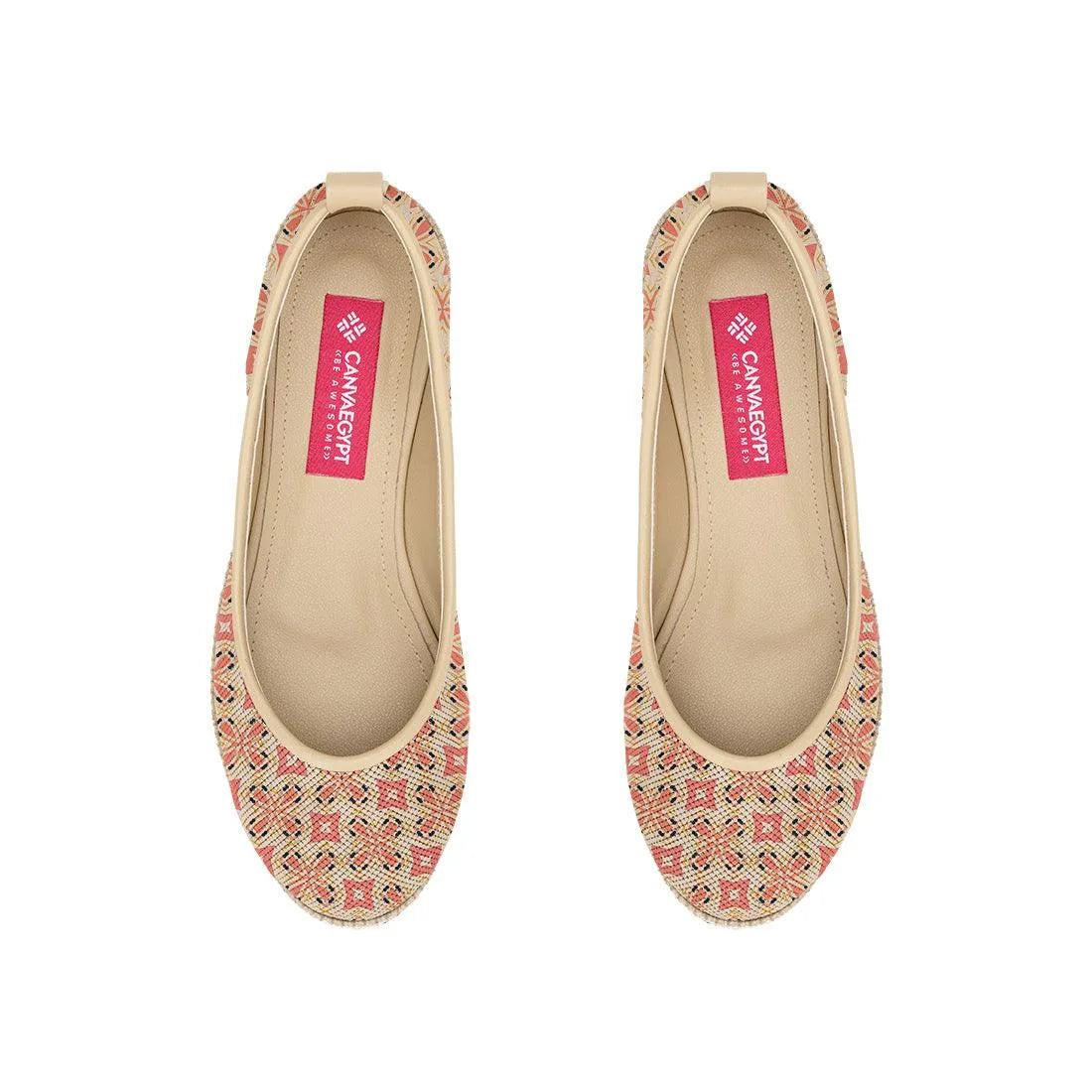 Beige Voyage Round Toe Flower