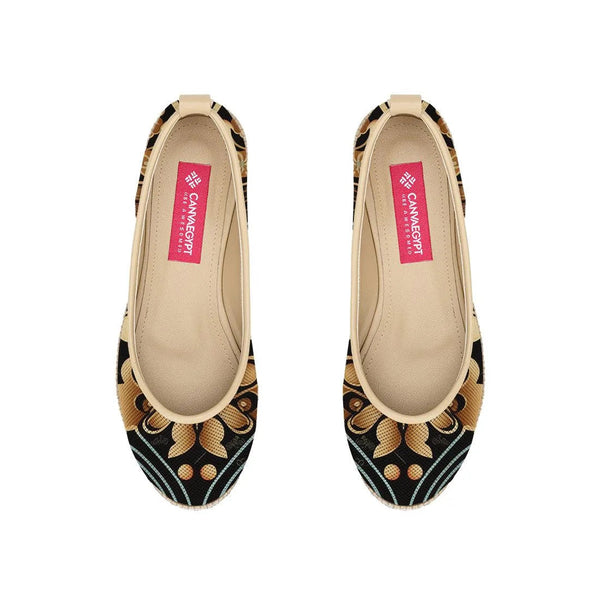 Beige Voyage Round Toe Decoration