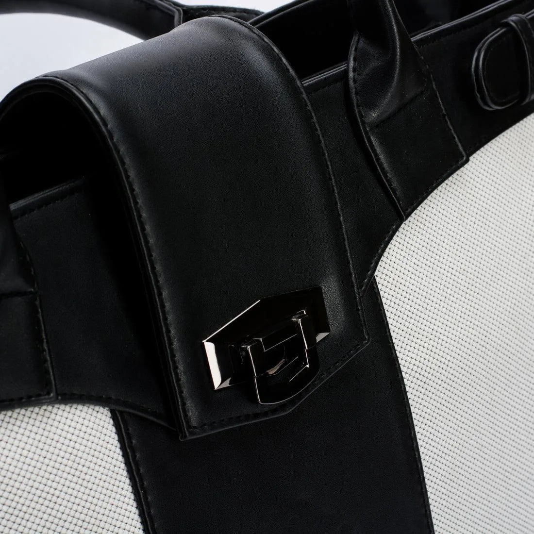 Black Double Handle Moonlit