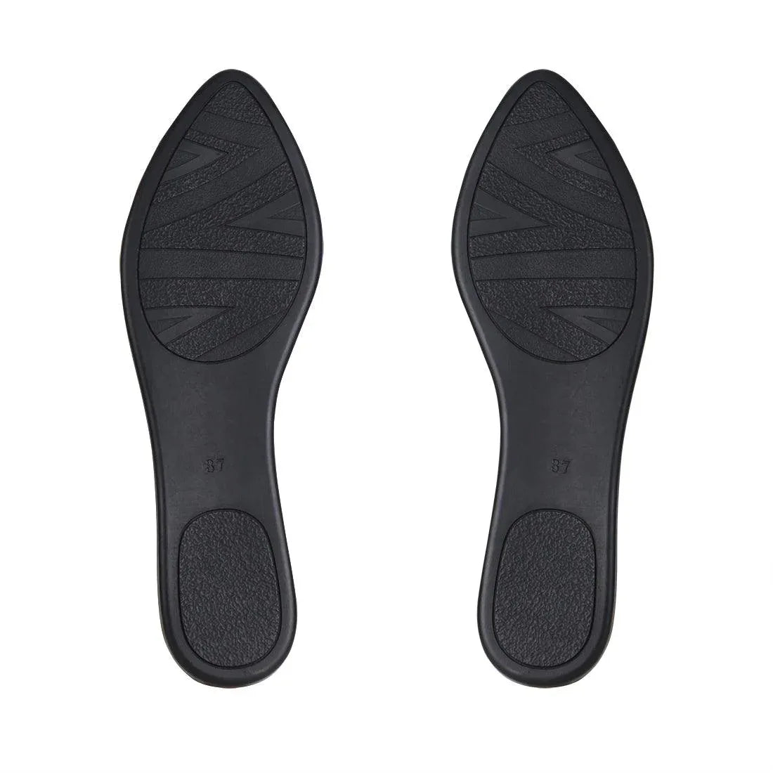 Black Round Toe Shoe Wave