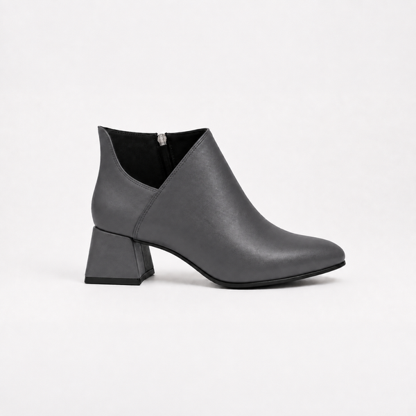 Plot Twist Ankle Boots - Grey | ECADRA