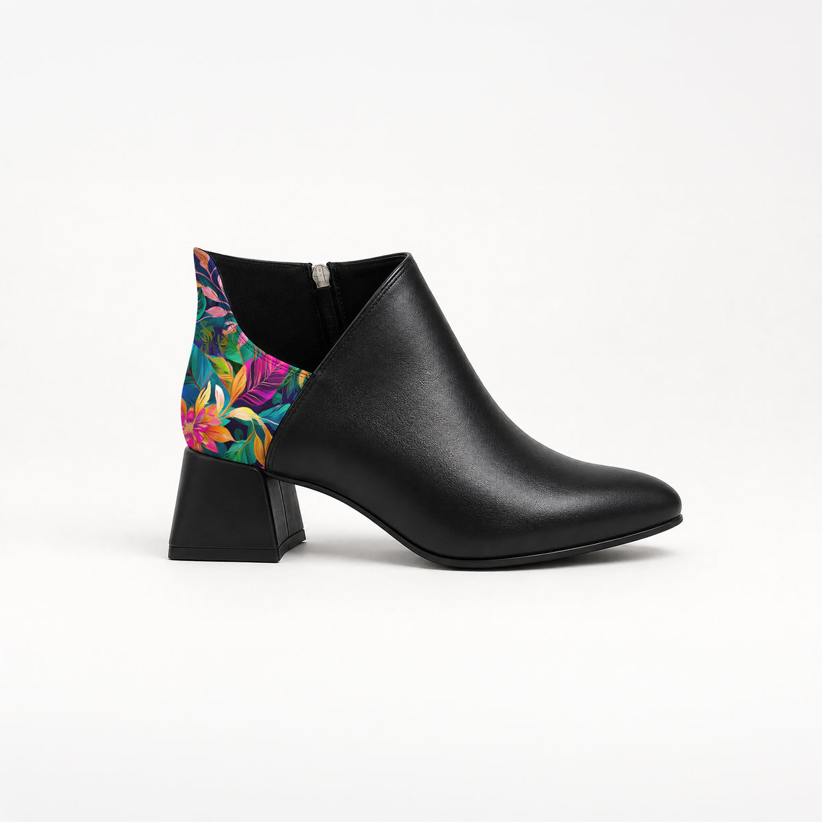 Plot Twist Ankle Boots - Jungle Pop – بوت حريمي قصير – ECADRA