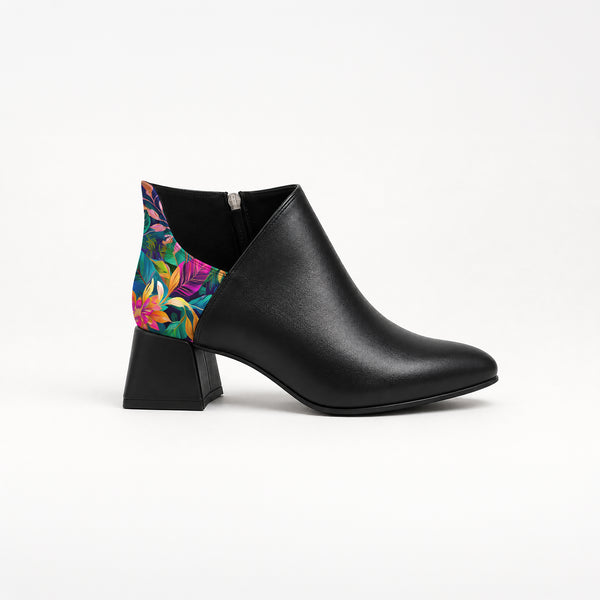 Plot Twist Ankle Boots - Jungle Pop – بوت حريمي قصير – ECADRA