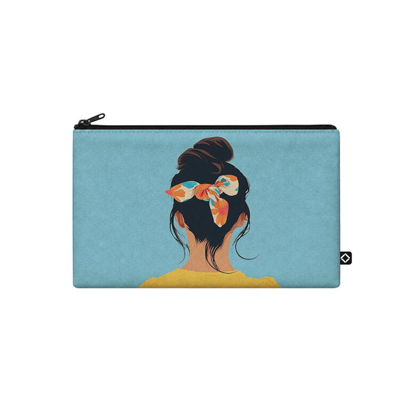Pouch – Messy Bun