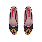 Rose Round Toe Shoe Infernal - CANVAEGYPT