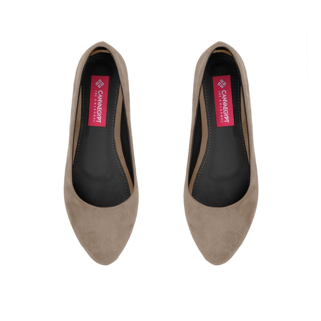 Tan Solid Round Toe