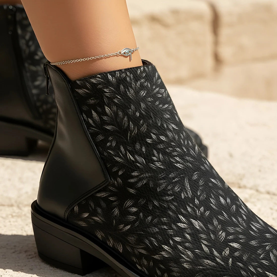 The Statement Boot Shadowleaf - 2