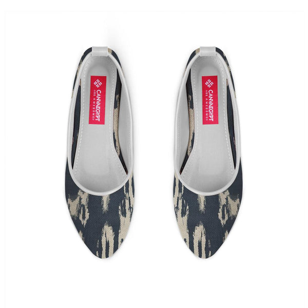 White Round Toe Shoe Smoggy - CANVAEGYPT