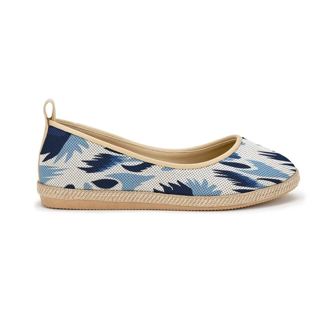 Beige Voyage Round Toe Feather