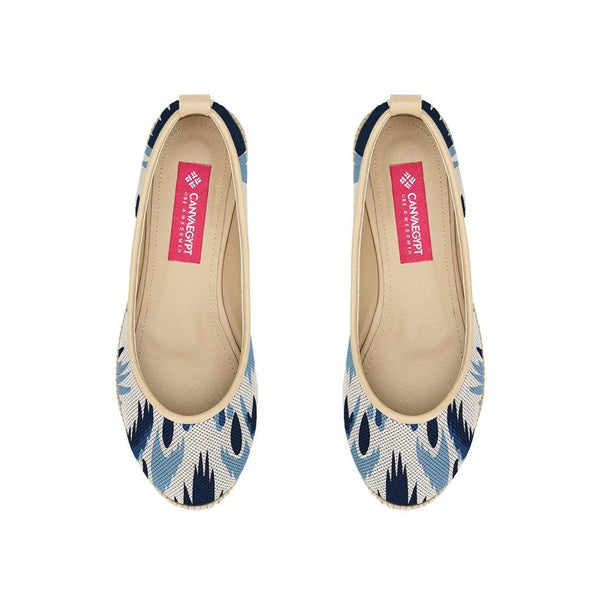 Beige Voyage Round Toe Feather