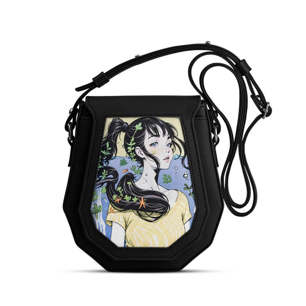 Black Polygon Crossbags young beauty – شنطة كروس صغيرة مرسوم عليها بنات – ECADRA