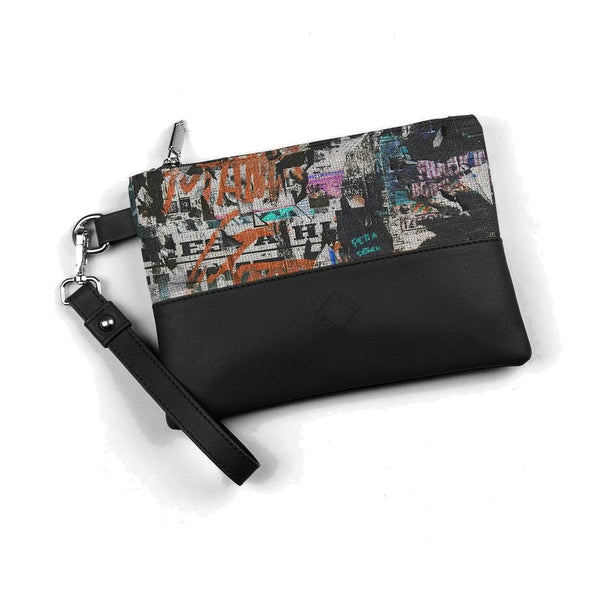 Black Toiletry Pouch Scratch – شنطة ميكب صغيرة – ECADRA