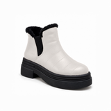 White Suede Teddy Puffer Boots – هاف بوت شمواه حريمي – ECADRA