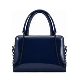 Chic Chain Accent Handbag Navy – شنطة يد حريمي بسلسلة جلد لامع كحلي، من قدام – ECADRA