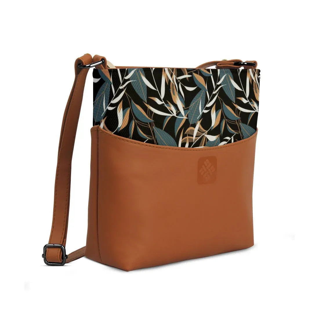 Chic Essentials Crossbody Black - CANVAEGYPT