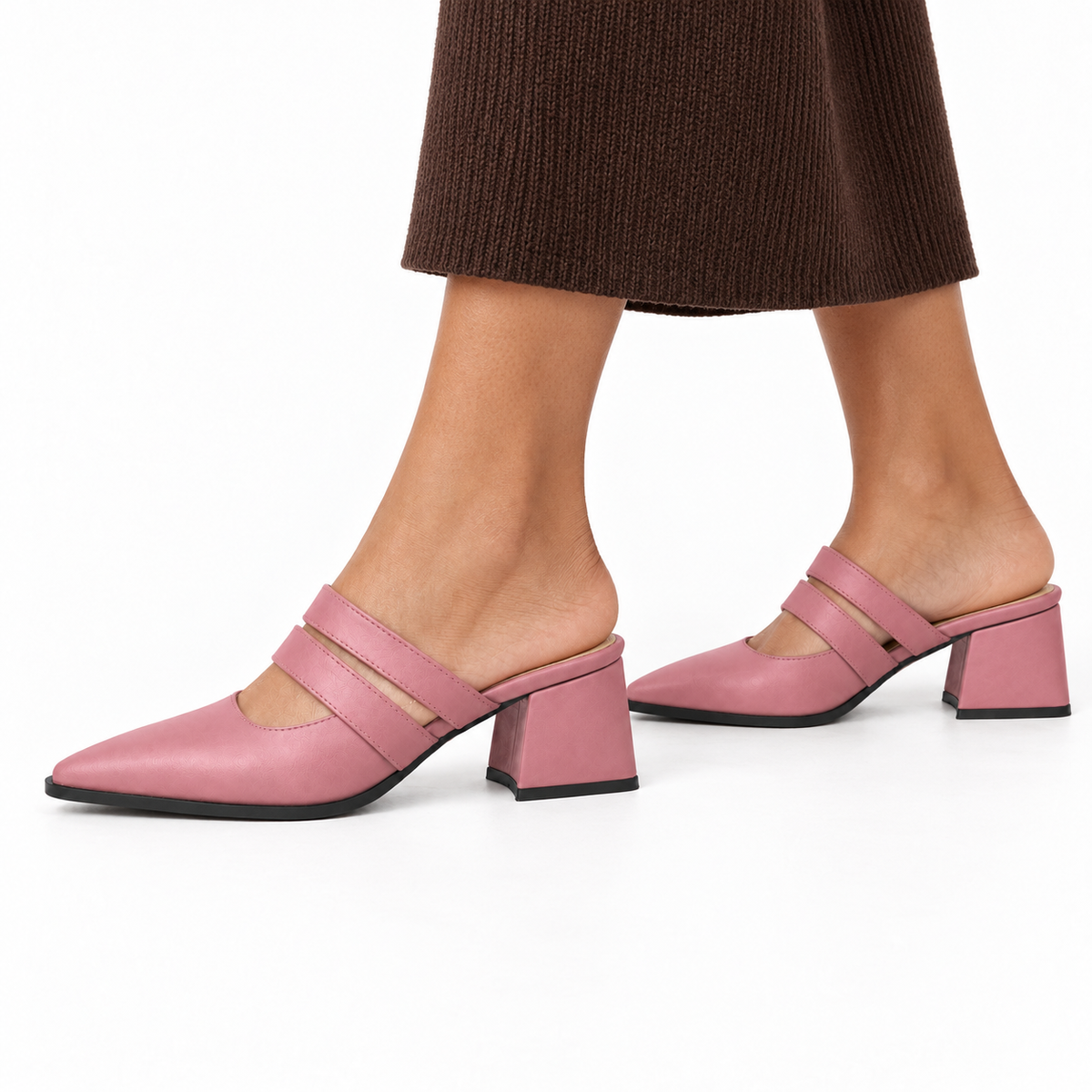 Double Strap Mules Rose – ميول حريمي بكعب جلد صناعي روز، على الرجل – ECADRA