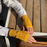 Floral Fête Fingerless - CANVAEGYPT