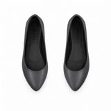 Grey Solid Round Toe – كوتشي فلات حريمي جلد رمادي – ECADRA