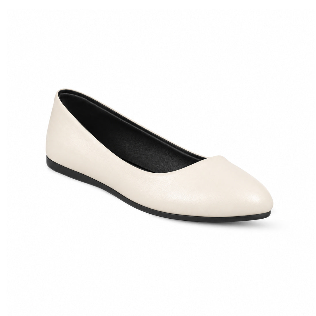 Ivory Solid Round Toe – كوتشي فلات حريمي جلد أوف وايت، مايلة – ECADRA