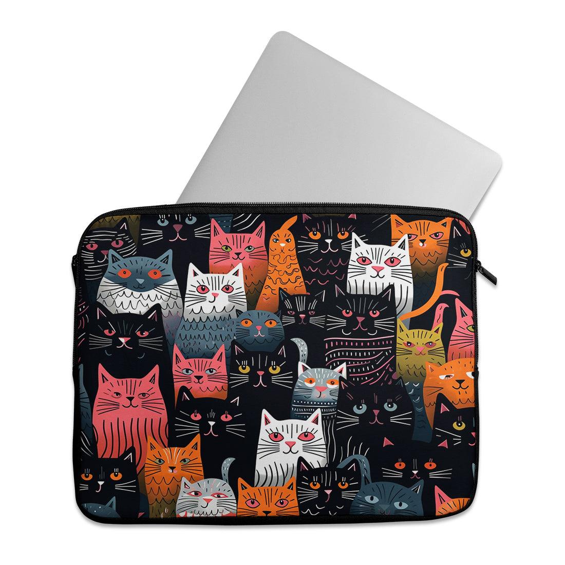 Laptop Sleeve Outlines Cat Pattern