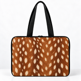 Deadline Laptote – Fawn – back view – ECADRA
