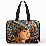 Deadline Laptote – Senorita – back view – ECADRA