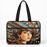 Deadline Laptote – Senorita – laptop tote bag for women, Senorita print – شنطة لابتوب حريمي كتف – ECADRA