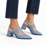 Slingback Heels Light Blue – جزمة كعب حريمي سلينج باك جلد صناعي بيبي بلو، على الرجل – ECADRA