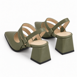 Slingback Heels Olive – جزمة كعب حريمي سلينج باك جلد صناعي زيتي، من ورا – ECADRA