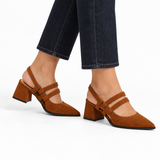 Slingback Heels Havana – جزمة كعب حريمي سلينج باك شمواه صناعي هافانا، على الرجل – ECADRA