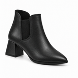 Slit Heeled Bootie Black – هاف بوت حريمي بكعب جلد صناعي أسود، من قدام – ECADRA