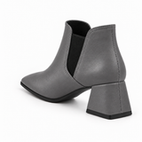 Slit Heeled Bootie Grey – هاف بوت حريمي بكعب جلد صناعي رمادي، من ورا – ECADRA