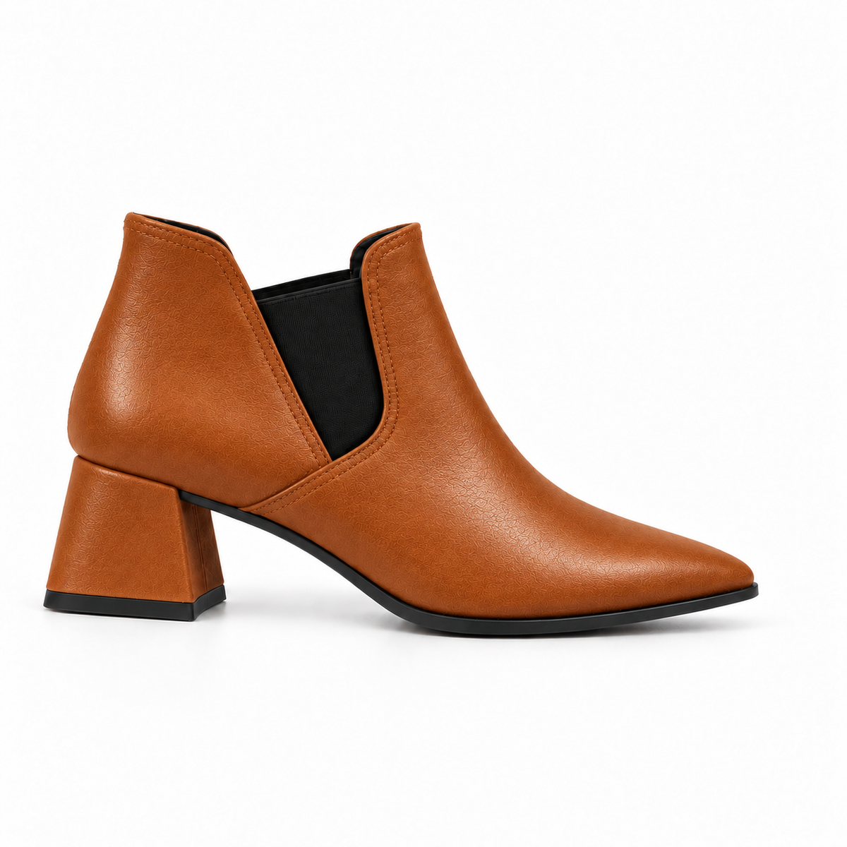 Slit Heeled Bootie Havana – هاف بوت حريمي بكعب جلد صناعي هافانا، من الجنب – ECADRA