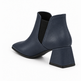 Slit Heeled Bootie Navy Blue – هاف بوت حريمي بكعب جلد صناعي كحلي، من ورا – ECADRA