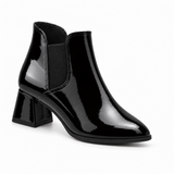 Slit Heeled Bootie Black – هاف بوت حريمي بكعب جلد لامع أسود، من قدام – ECADRA