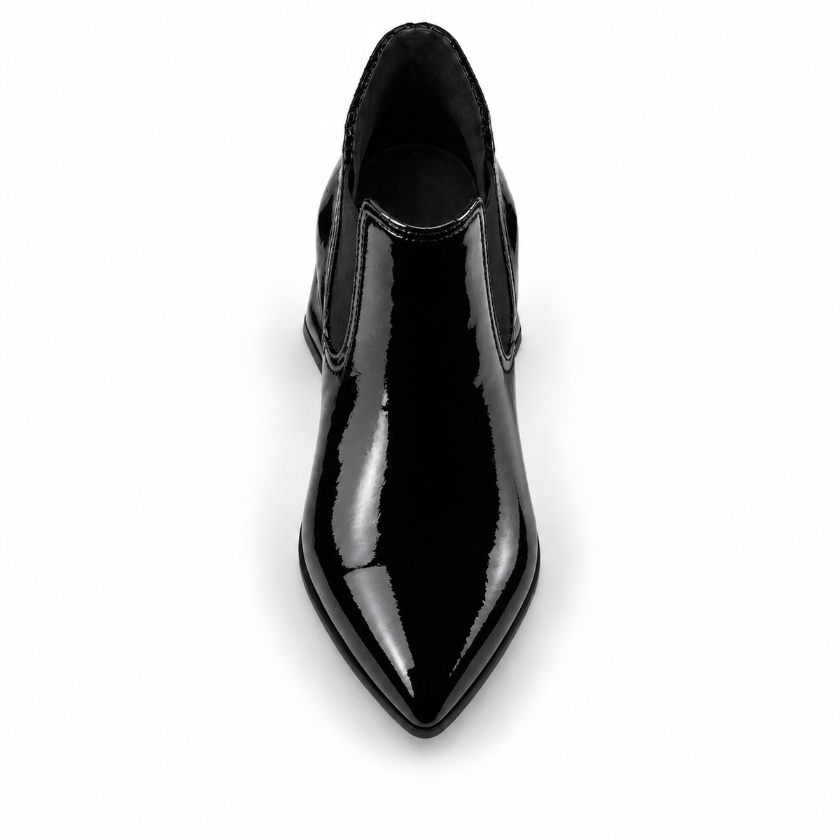 Slit Heeled Bootie Black – هاف بوت حريمي بكعب جلد لامع أسود، من فوق – ECADRA