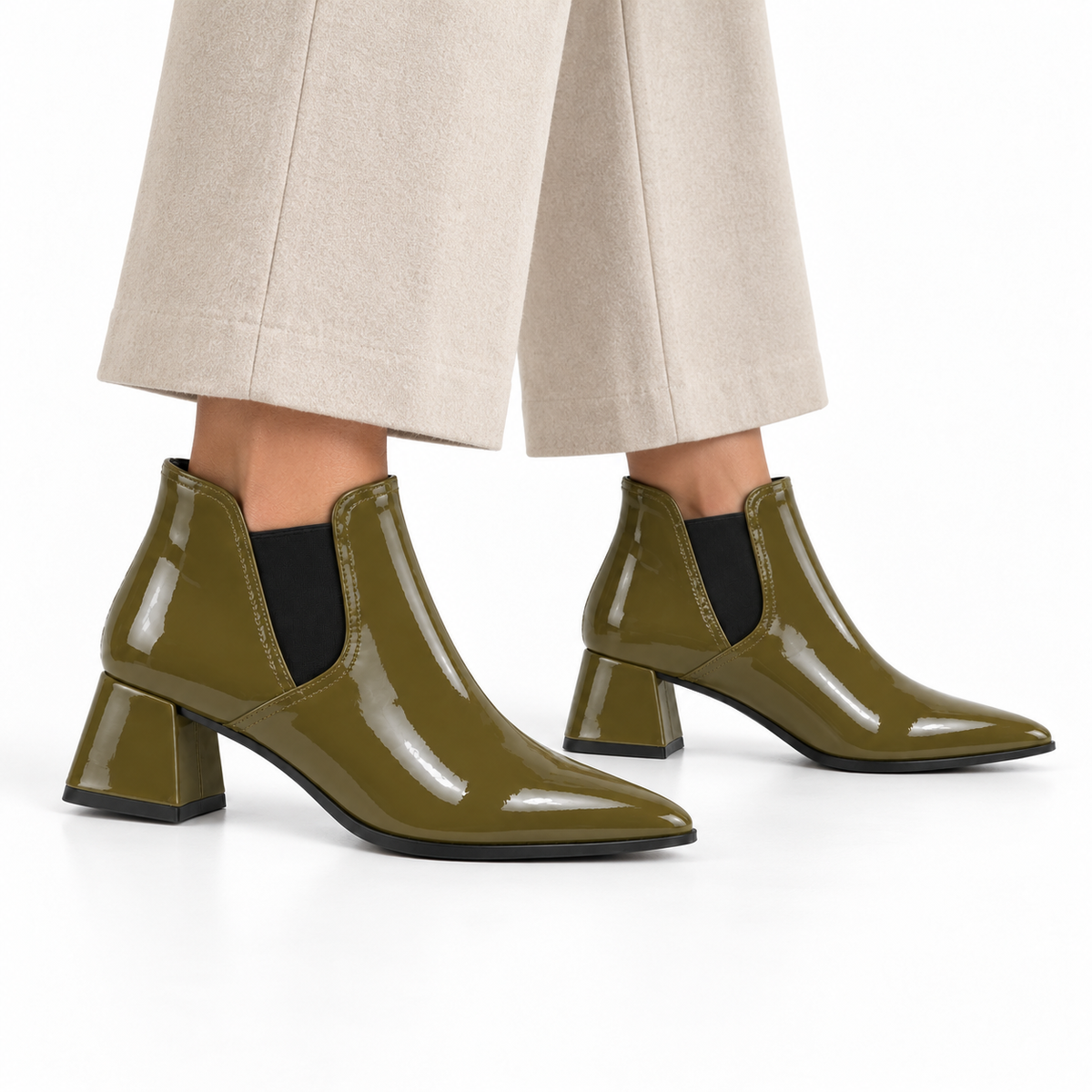 Slit Heeled Bootie Olive – هاف بوت حريمي بكعب جلد لامع زيتي، على الرجل – ECADRA