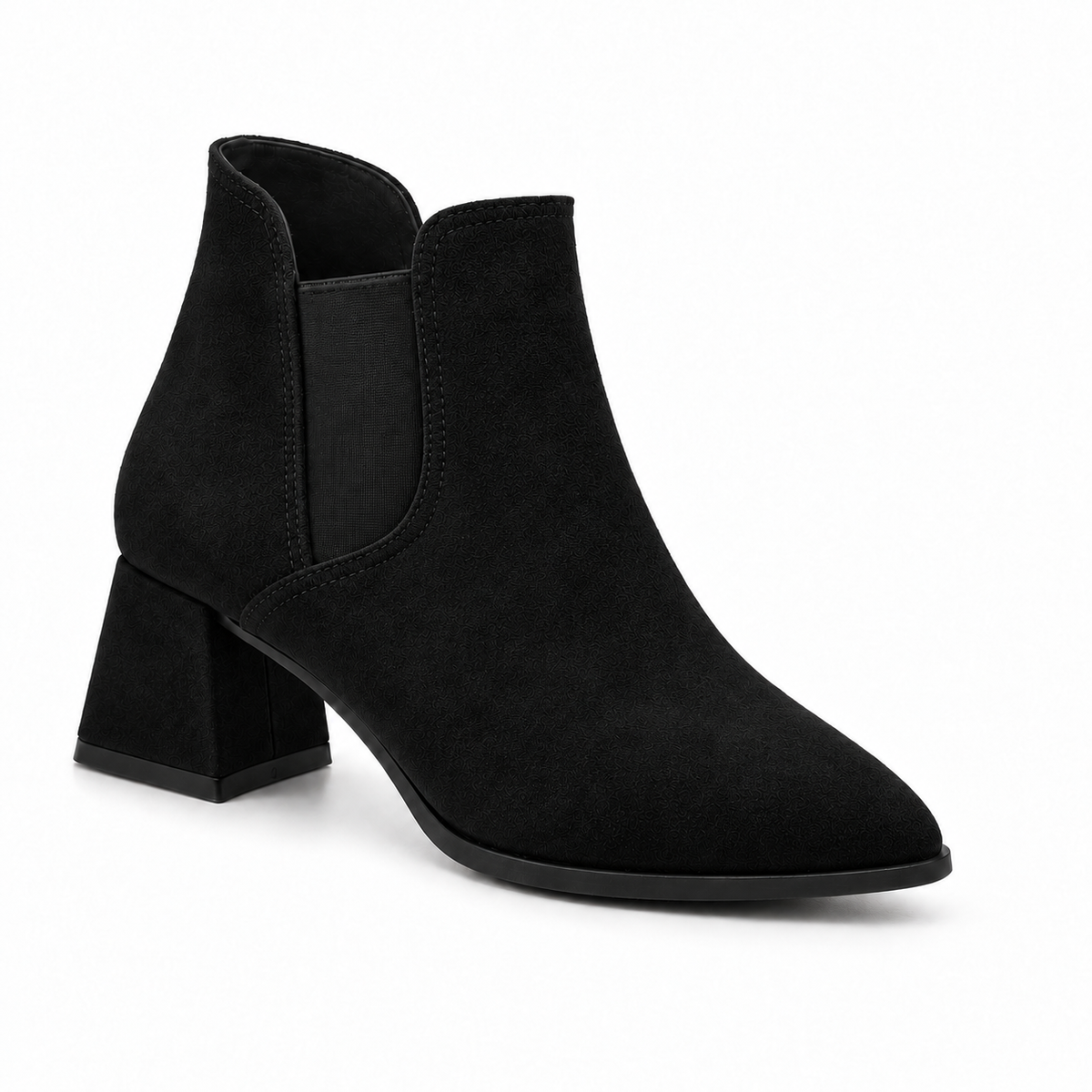Slit Heeled Bootie Black – هاف بوت حريمي بكعب شمواه صناعي أسود، من قدام – ECADRA