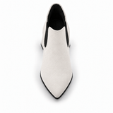 Slit Heeled Bootie White – هاف بوت حريمي بكعب شمواه صناعي أبيض، من فوق – ECADRA