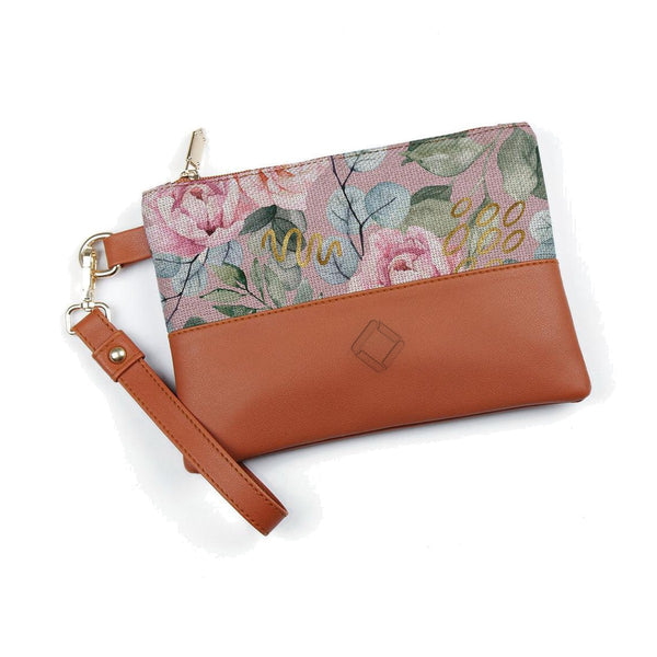 Toiletry Pouch Watercolor Gentle – شنطة ميكب صغيرة مرسوم عليها رسمة فنية بالألوان – ECADRA