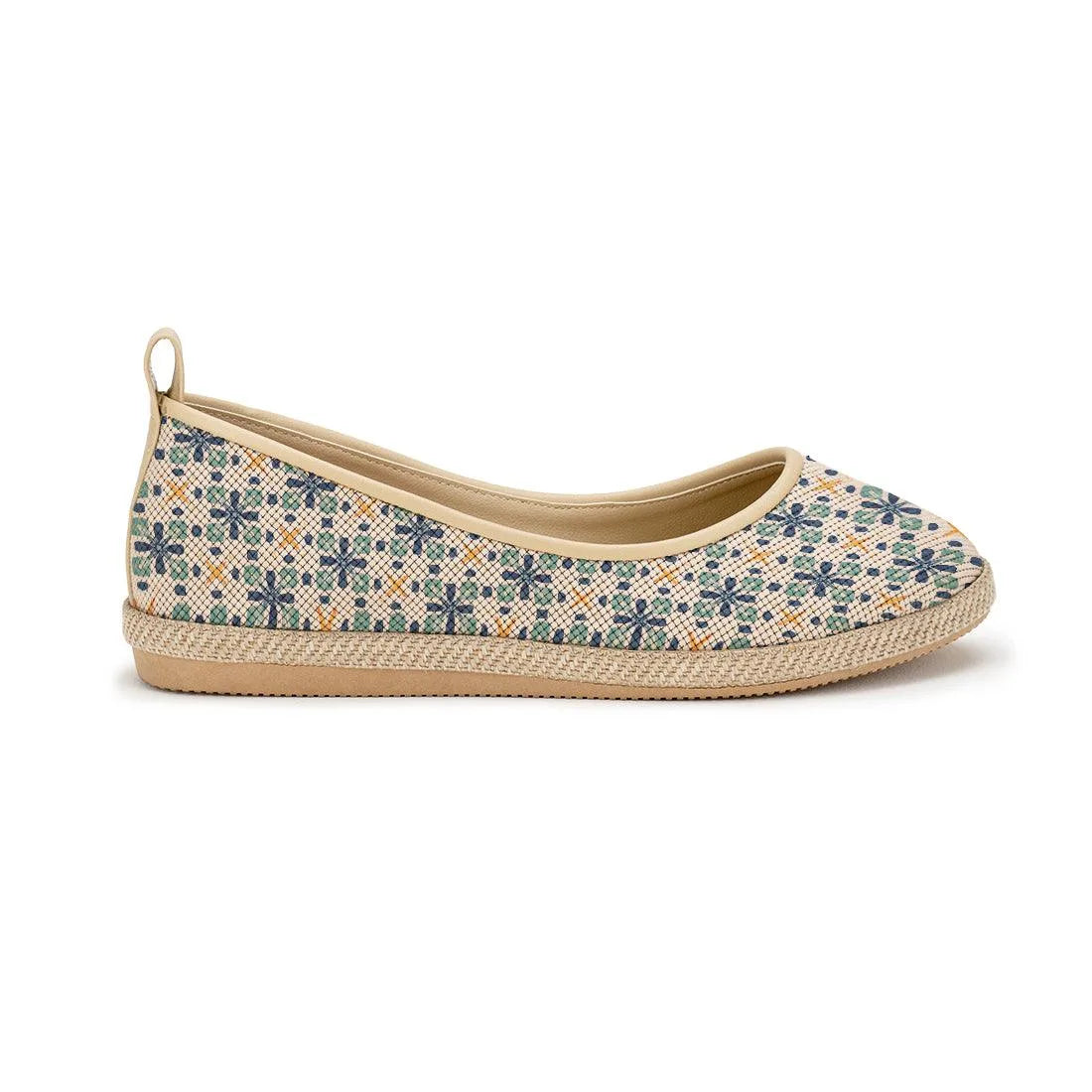 Beige Voyage Round Toe Decorated - CANVAEGYPT