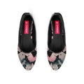 Black Round Toe Shoe Triangles