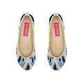 Beige Voyage Round Toe Feather